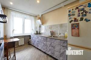 2-к квартира, вторичка, 47м2, 8/9 этаж