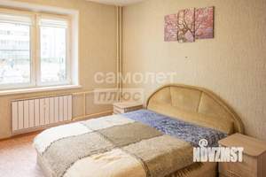 2-к квартира, вторичка, 65м2, 1/10 этаж
