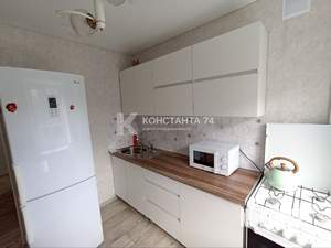 2-к квартира, вторичка, 39м2, 3/5 этаж