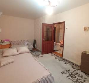 2-к квартира, вторичка, 49м2, 1/2 этаж