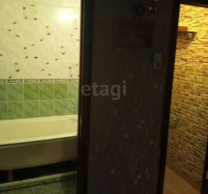 3-к квартира, вторичка, 70м2, 4/9 этаж