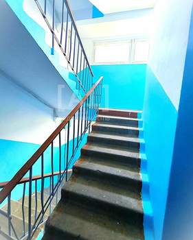 2-к квартира, вторичка, 50м2, 1/9 этаж