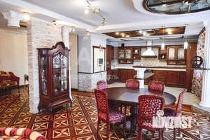 4-к квартира, вторичка, 226м2, 5/16 этаж