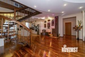 6-к квартира, вторичка, 272м2, 7/8 этаж