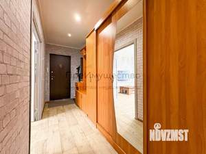 2-к квартира, вторичка, 57м2, 8/10 этаж