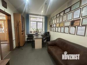 2-к квартира, вторичка, 39м2, 1/5 этаж