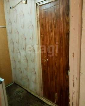 1-к квартира, вторичка, 37м2, 1/5 этаж