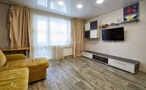 2-к квартира, вторичка, 57м2, 1/9 этаж