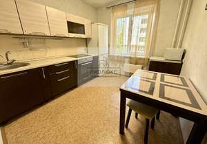 2-к квартира, вторичка, 57м2, 3/10 этаж