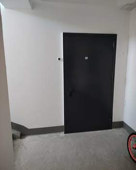 3-к квартира, вторичка, 82м2, 10/10 этаж