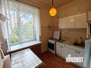 2-к квартира, вторичка, 61м2, 2/5 этаж