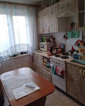 3-к квартира, вторичка, 64м2, 10/10 этаж