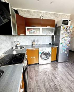 2-к квартира, вторичка, 64м2, 10/10 этаж