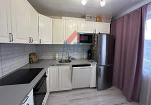 4-к квартира, вторичка, 81м2, 3/9 этаж