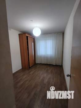 3-к квартира, вторичка, 56м2, 1/10 этаж