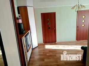 4-к квартира, вторичка, 63м2, 3/5 этаж