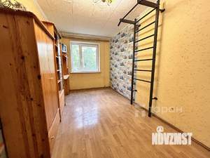 3-к квартира, вторичка, 61м2, 3/5 этаж