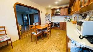 3-к квартира, вторичка, 112м2, 7/10 этаж
