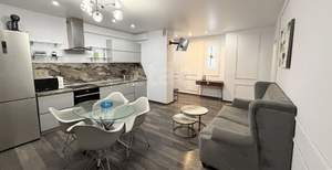 2-к квартира, вторичка, 56м2, 4/21 этаж