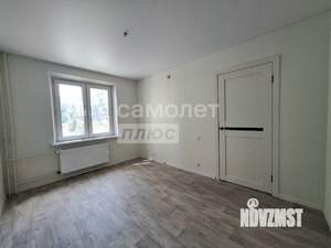 2-к квартира, вторичка, 35м2, 1/10 этаж