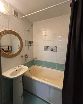 1-к квартира, вторичка, 41м2, 1/10 этаж