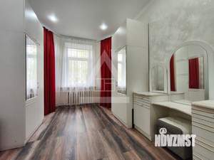 3-к квартира, вторичка, 70м2, 1/3 этаж