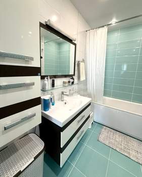 3-к квартира, вторичка, 95м2, 13/26 этаж