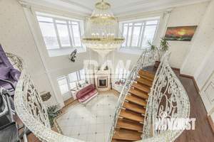 4-к квартира, вторичка, 183м2, 13/14 этаж