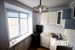 3-к квартира, вторичка, 58м2, 2/4 этаж