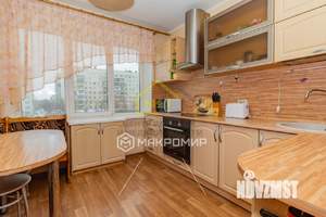 3-к квартира, вторичка, 72м2, 4/10 этаж