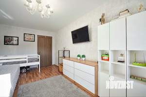 3-к квартира, вторичка, 73м2, 1/10 этаж