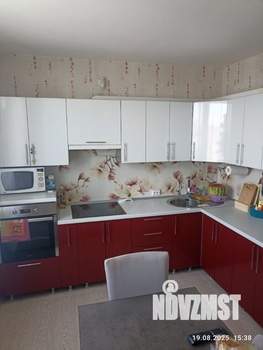 3-к квартира, вторичка, 81м2, 10/10 этаж