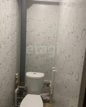 3-к квартира, вторичка, 63м2, 5/5 этаж