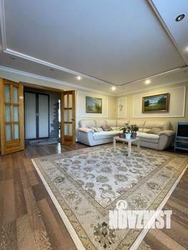 4-к квартира, вторичка, 123м2, 3/10 этаж