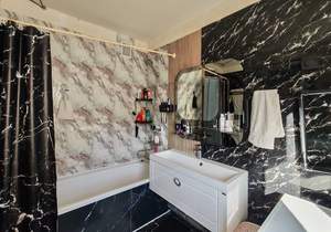 2-к квартира, вторичка, 79м2, 3/9 этаж