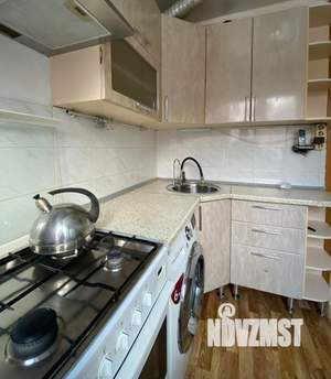 2-к квартира, вторичка, 43м2, 1/5 этаж