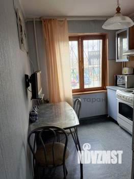 3-к квартира, вторичка, 65м2, 1/10 этаж