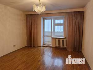 4-к квартира, вторичка, 143м2, 4/8 этаж
