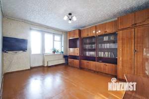 3-к квартира, вторичка, 59м2, 9/9 этаж
