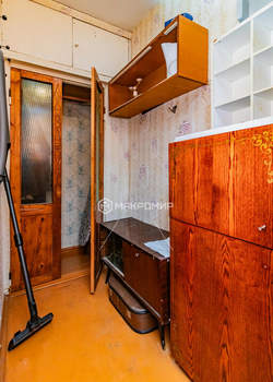 2-к квартира, вторичка, 42м2, 4/5 этаж