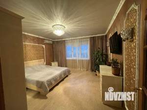 3-к квартира, вторичка, 106м2, 10/10 этаж