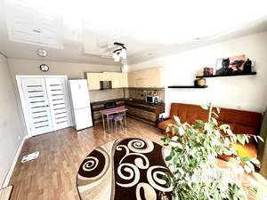 2-к квартира, вторичка, 52м2, 4/17 этаж
