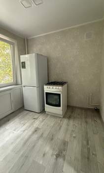 2-к квартира, вторичка, 43м2, 2/4 этаж