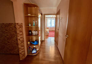 3-к квартира, вторичка, 65м2, 6/9 этаж