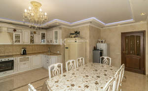 5-к квартира, вторичка, 200м2, 16/16 этаж