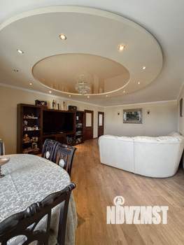 3-к квартира, вторичка, 100м2, 10/17 этаж