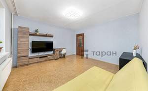 2-к квартира, вторичка, 61м2, 9/14 этаж