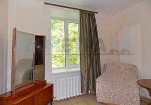 3-к квартира, вторичка, 74м2, 2/2 этаж
