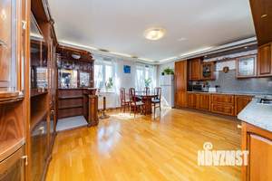 4-к квартира, вторичка, 173м2, 5/7 этаж