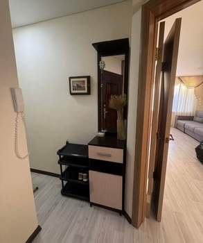 3-к квартира, вторичка, 65м2, 6/9 этаж
